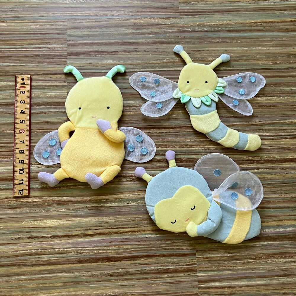 Snug as a Bug Baby Nursery Plush Wall Hanging Decor Set of 3 Bee Dragonfly